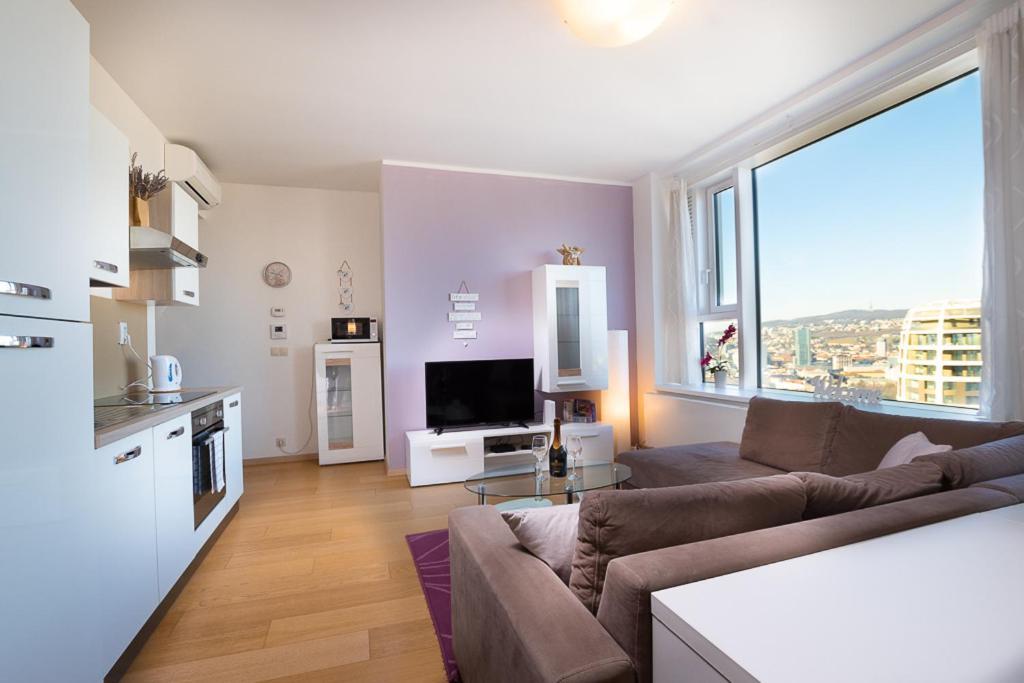 布拉迪斯拉发Panoramaview/31Thfloor!/Luxury/Wifi/Parking公寓 外观 照片